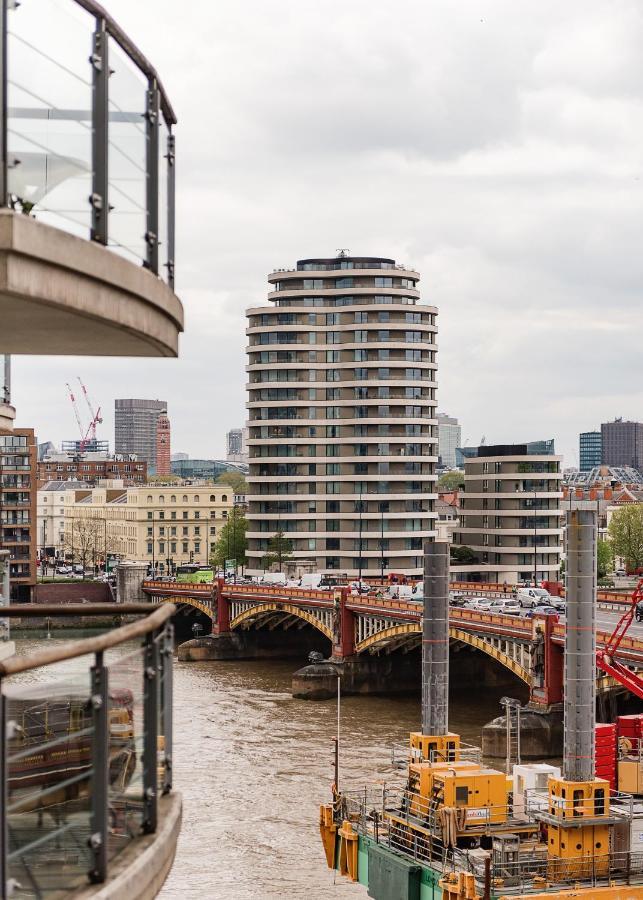 Riverside 2-Bedroom Apartments Londra Exterior foto